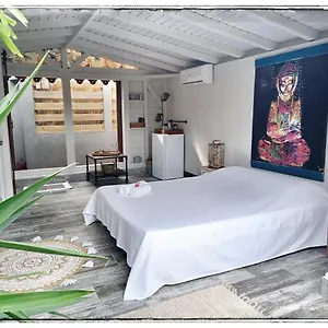 Guest house La D'artiste, Cul de Sac